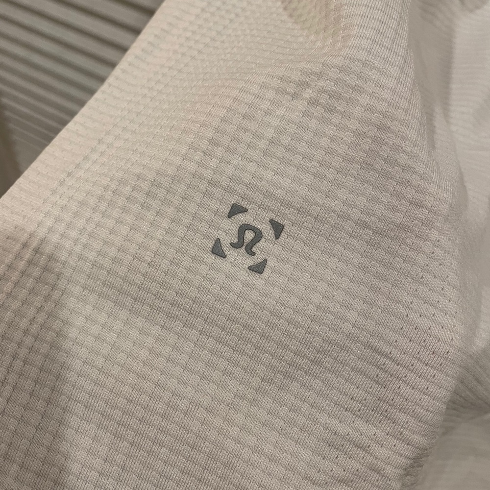 Lululemon Men’s Small T-Shirt